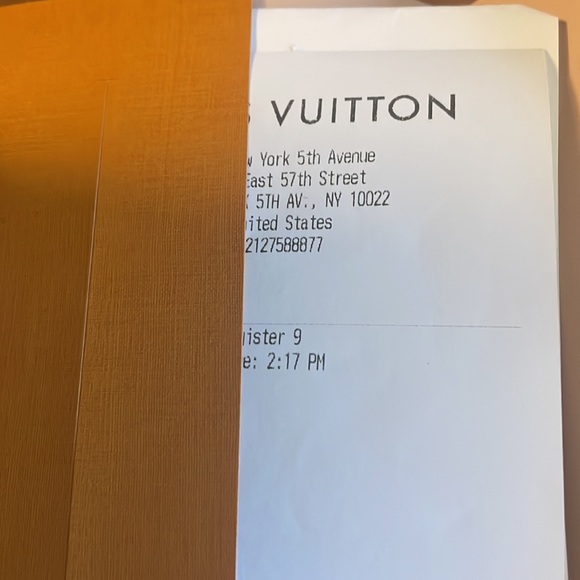 This is a favorite of mine. Virgil Abloh at his best! - Picture 3 of 4